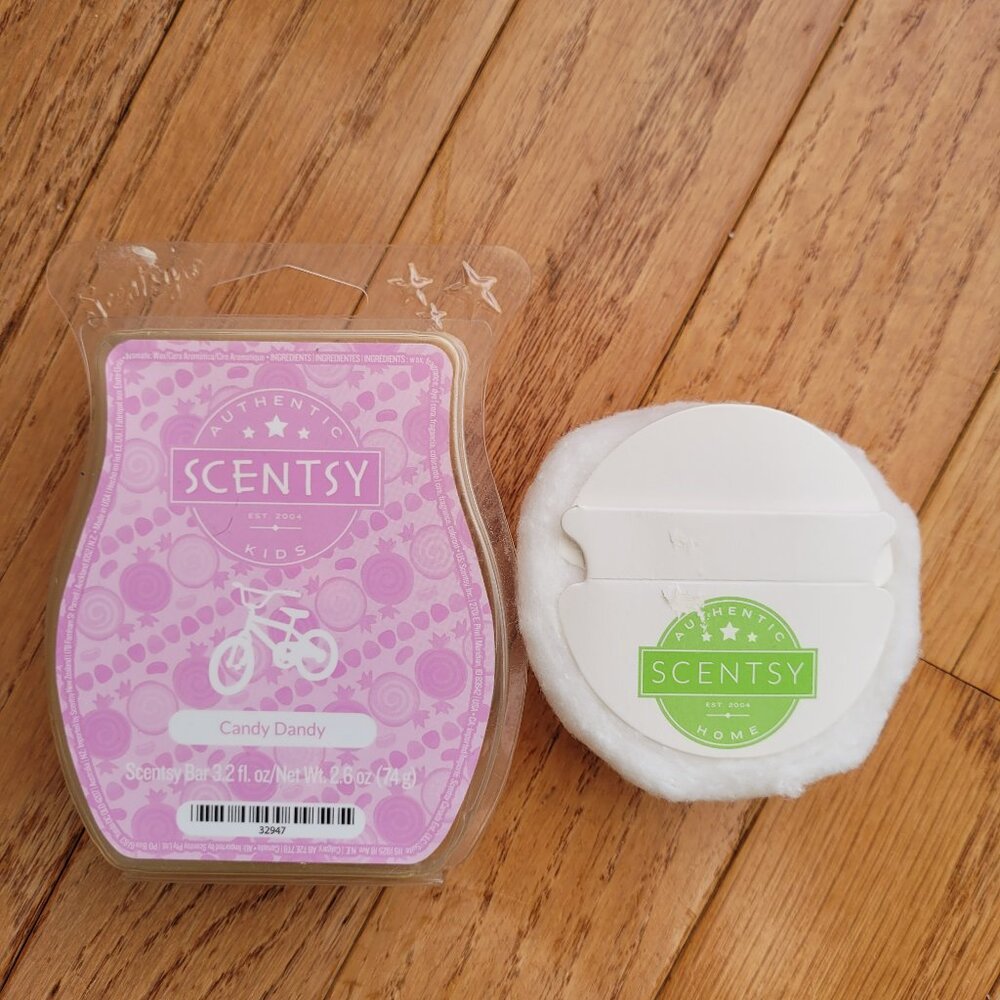 NWT Scentsy Candy Dandy Wax Melts and Single Cotton Clean up Full Bar 3.2 fl oz